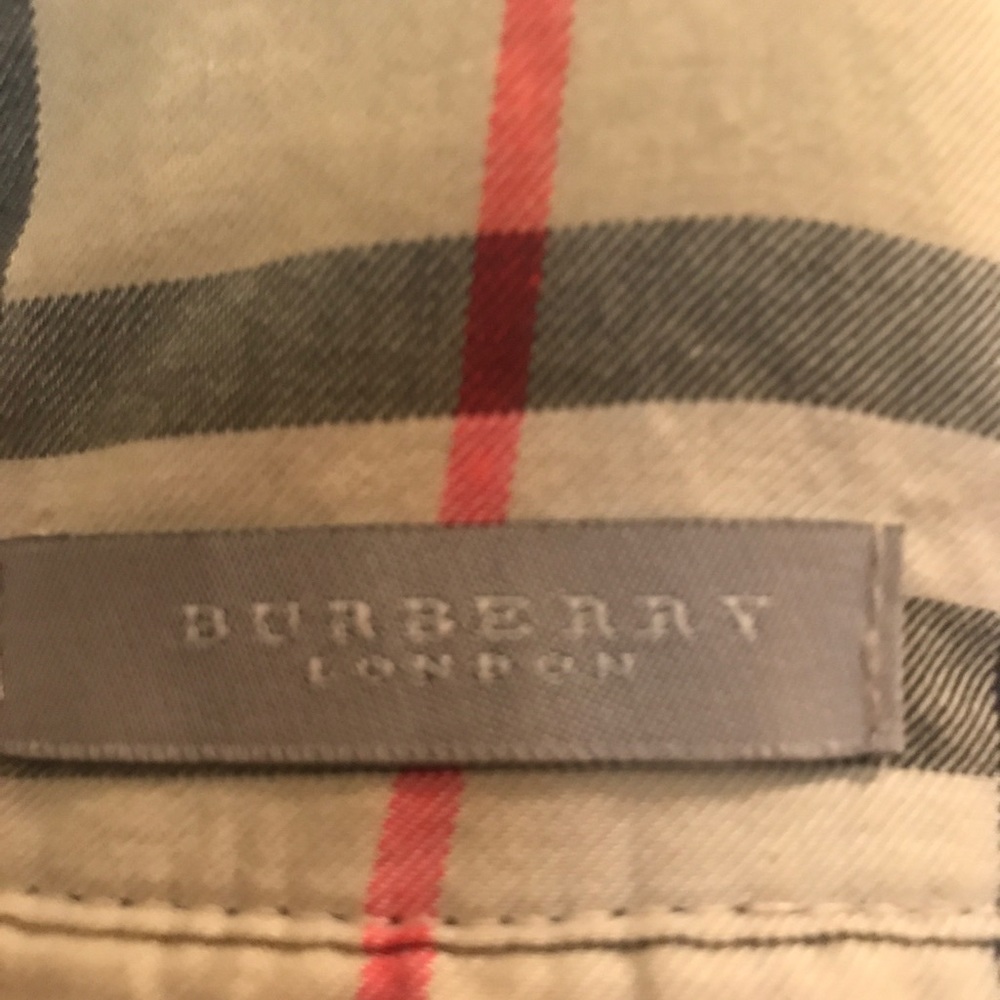 Burberry Nova Check Bucket Hat - Picture 2 of 5